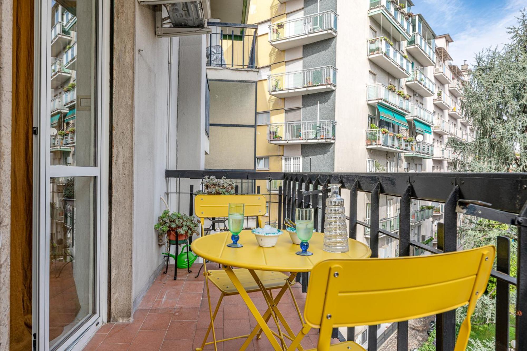 Appartement Funky House Next To The Airport! *